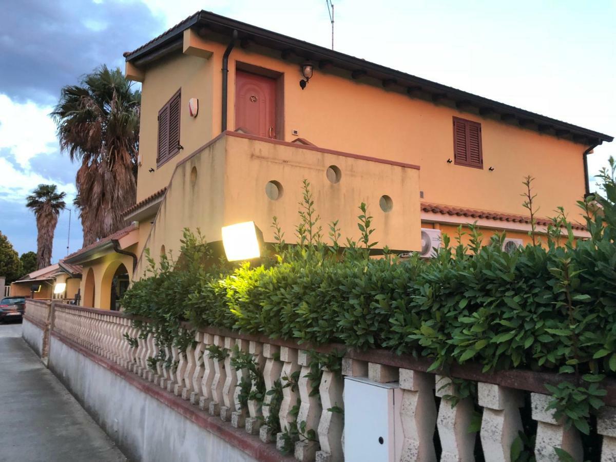 Vila Casa Vacanza Passiflora Noto Exteriér fotografie