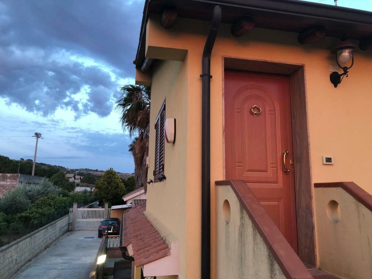 Vila Casa Vacanza Passiflora Noto Exteriér fotografie